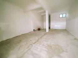 Ang Mo Kio Avenue 8 (D20), Shop House #562731051